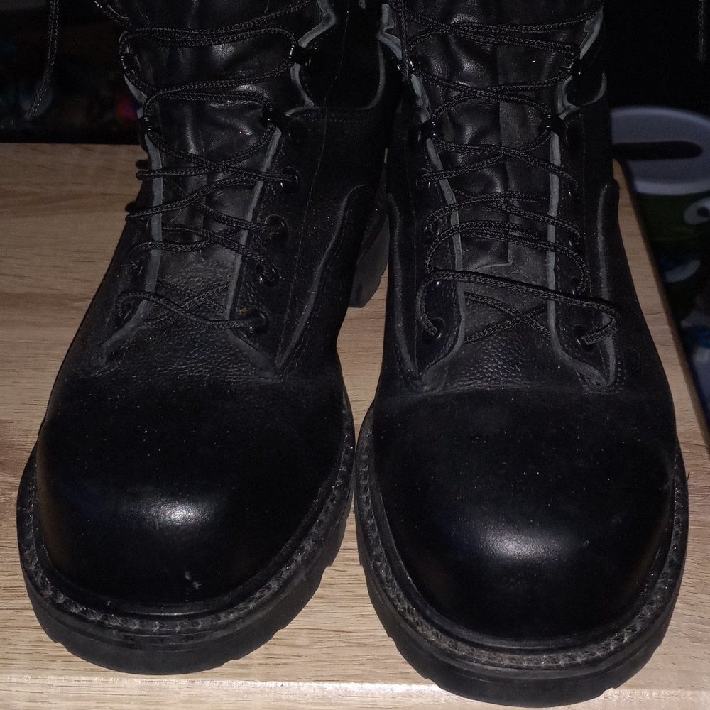 TERRA Steel toe work boots size Length270mm x Width98mm or 10Reg. Black.